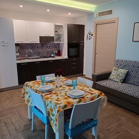 Casa Azzurra Apartment Giardini Naxos Exterior photo