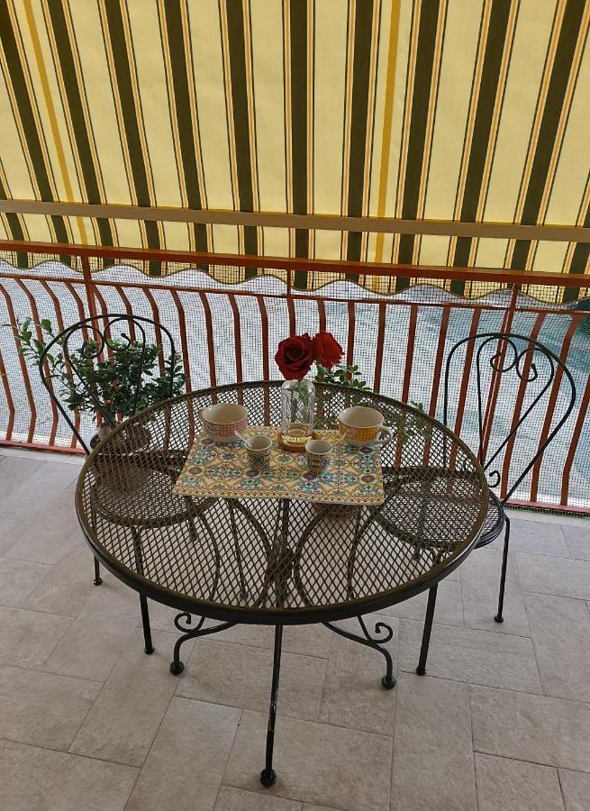 Casa Azzurra Apartment Giardini Naxos Exterior photo